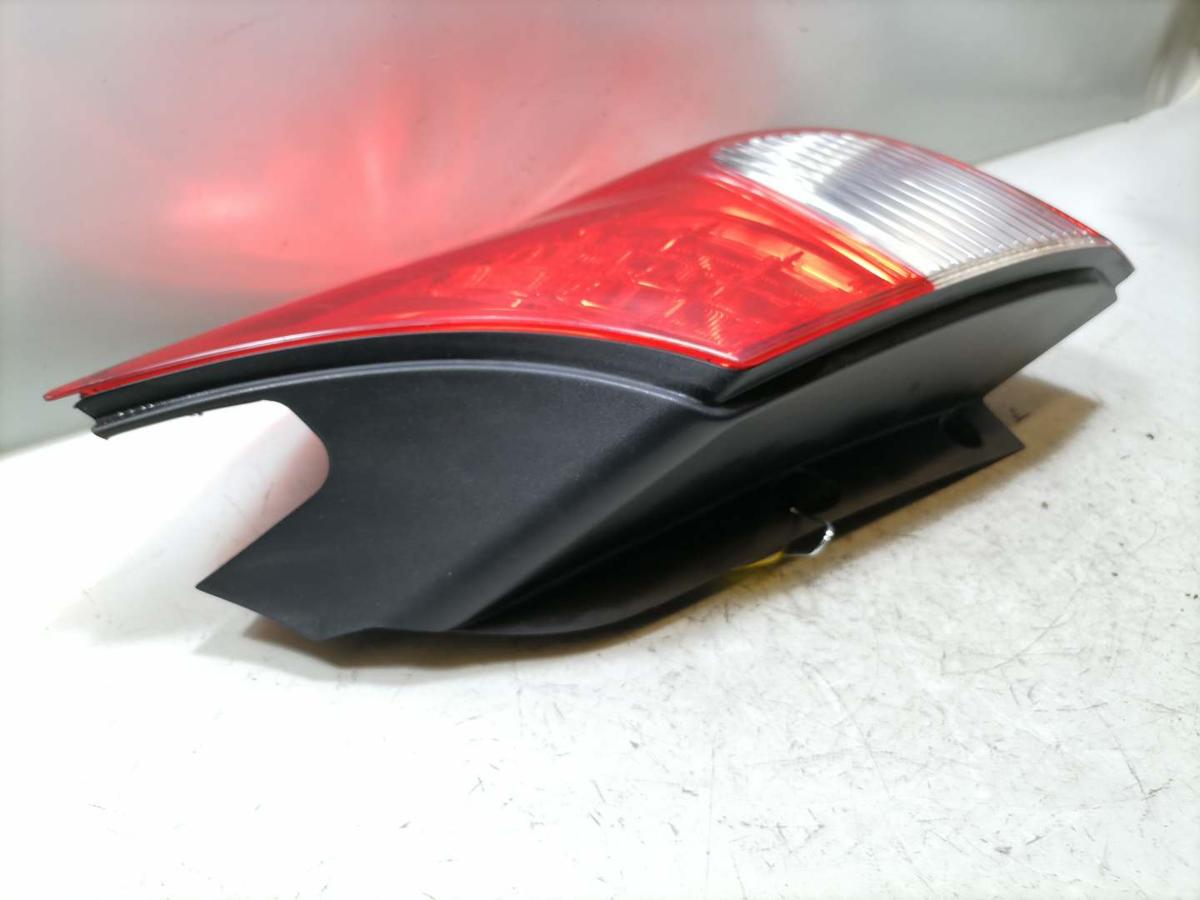 Renault Scenic 2 original R&uuml;cklicht R&uuml;ckleuchte Schlussleuchte rechts Facelift Bj.2007